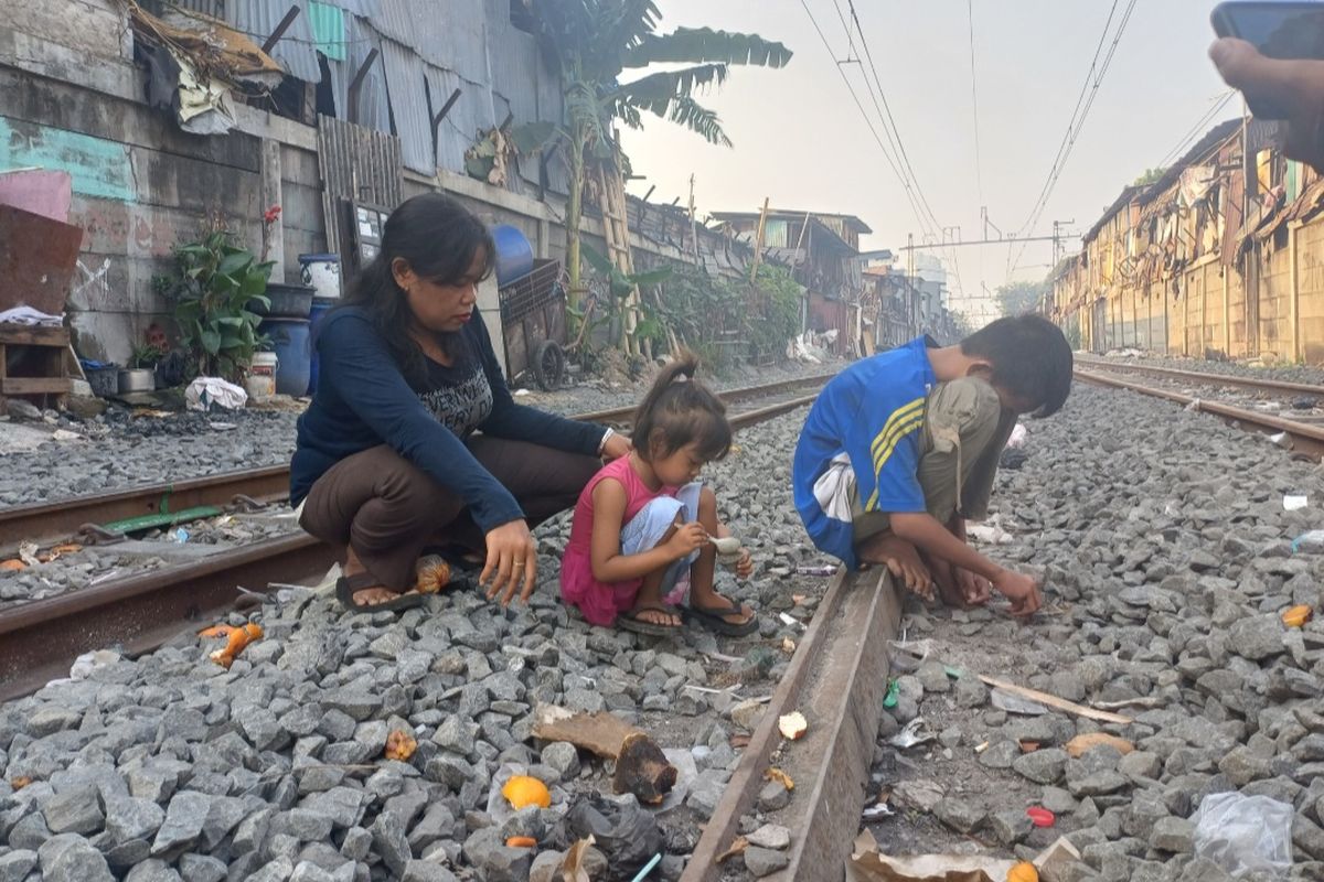 Anak-anak Jalanan Jakarta yang Menantang BerBahaya